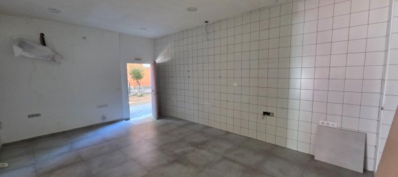  عقار تجاري في Andalusia, Spain 108متر مربع رقم 135383 11