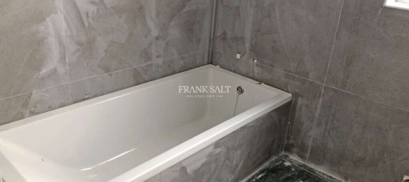 Пентхаус с 3 спальнями в Зуррик, Мальта № 11271 7