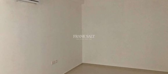 Пентхаус с 3 спальнями в Зуррик, Мальта № 11271 6