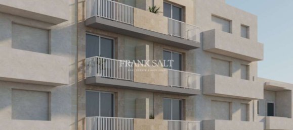 3 bedrooms Penthouse in Kercem, Malta No. 861 5