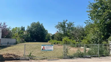  قطعة أرض في Guntramsdorf, Austria رقم 234002