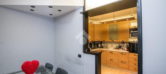 2 Schlafzimmer Wohnung in Milan, Italy, Nr. 246680 11