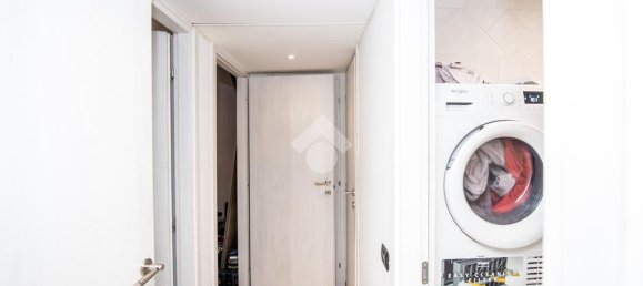 2 Schlafzimmer Wohnung in Milan, Italy, Nr. 246680 29