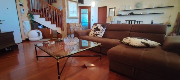 Пентхаус с 5 спальнями в Монтесильвано, Италия № 380753 2