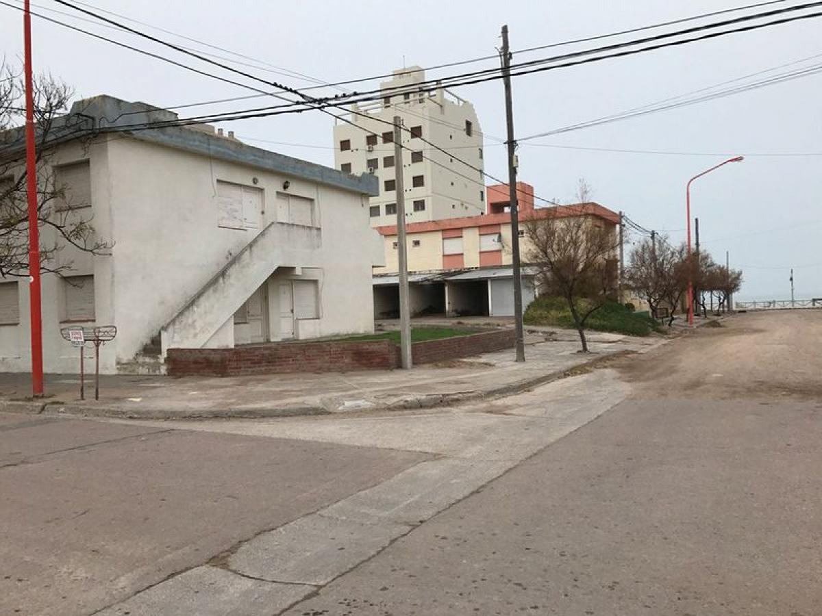 2 bedrooms Apartment in Mar del Plata, Argentina No. 101058