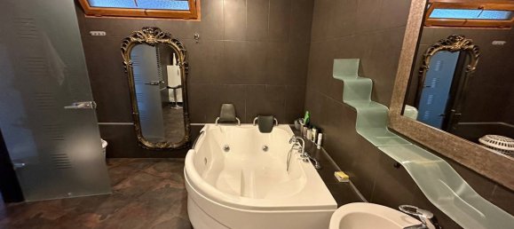 5 غرف نوم شقة في Nasimi, Azerbaijan رقم 1561 24