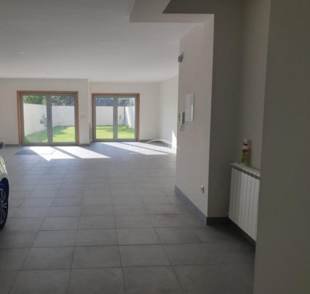 4 غرف نوم منزل في Braga, Portugal رقم 3545