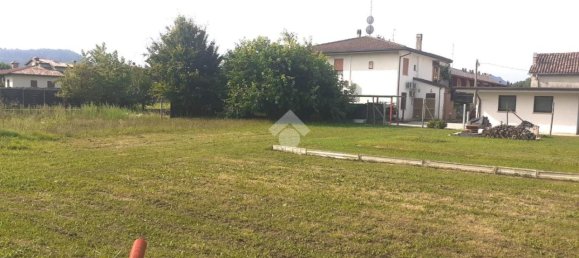 1390m² Land in Cervarese Santa Croce, Italy No. 137137 3