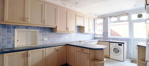 5 bedrooms House in Beckenham, United Kingdom No. 867 2