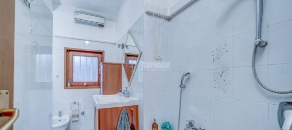 Apartamento de 2 dormitorios en Cassano Magnago, Italy No. 150068 10