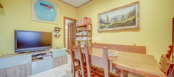 Apartamento de 2 dormitorios en Cassano Magnago, Italy No. 150068 16