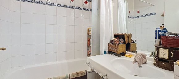 3 bedrooms Apartment in Asnieres-sur-Seine, France No. 171179 11