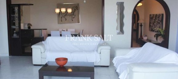 3 chambres Appartement à Sliema, Malta No. 2605 3