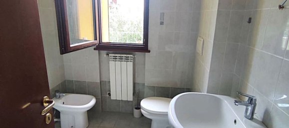 2 rooms Apartment in Vignate, Italy No. 330364 9