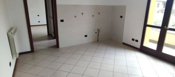 2 rooms Apartment in Vignate, Italy No. 330364 6