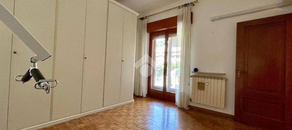 2 chambres Appartement à Genoa, Italy No. 372864 8