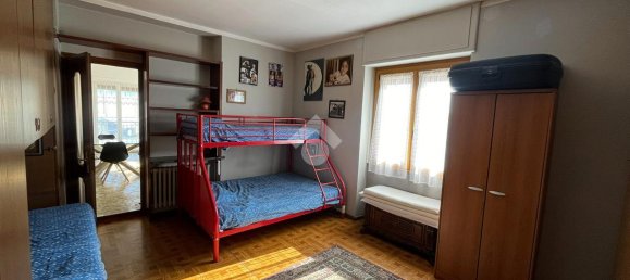 6 rooms House in Loranzè, Italy No. 175032 13