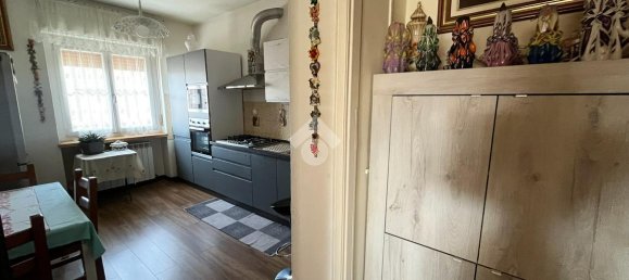 6 rooms House in Loranzè, Italy No. 175032 17