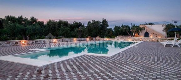 Casa de 5 habitaciónes en San Michele Salentino, Italy No. 154397 8