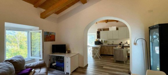 Дом с 4 спальнями в Арпино, Италия № 56360 9