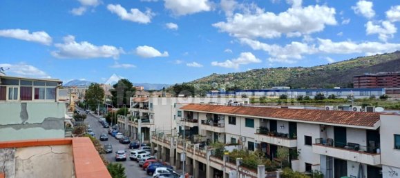 2 Schlafzimmer Wohnung in Palermo, Italy, Nr. 306089 10