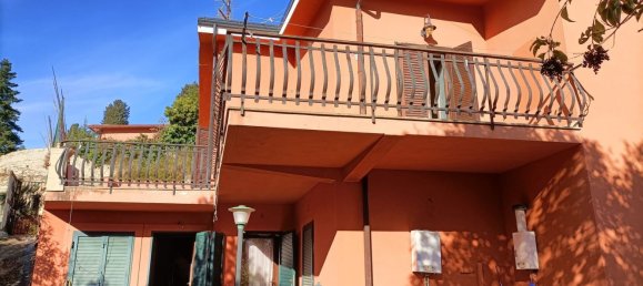9غرفة منزل في Castelnuovo di Porto, Italy رقم 50146 48