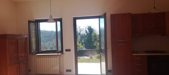 9غرفة منزل في Castelnuovo di Porto, Italy رقم 50146 14