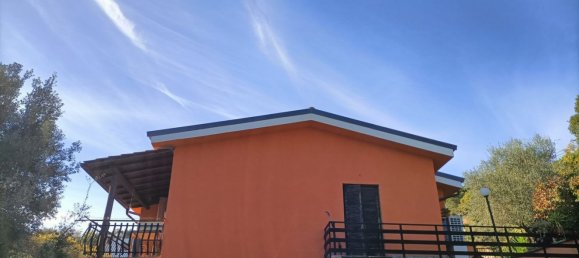 9غرفة منزل في Castelnuovo di Porto, Italy رقم 50146 42