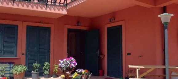 9غرفة منزل في Castelnuovo di Porto, Italy رقم 50146 32