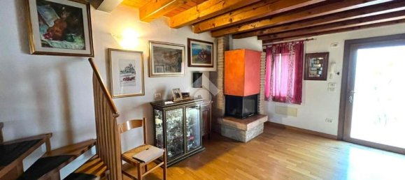 Дом с 5 комнатами в Видор, Италия № 290413 16