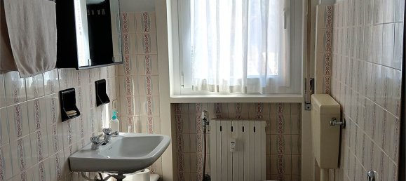 3 rooms Apartment in Maslianico, Italy No. 310183 10