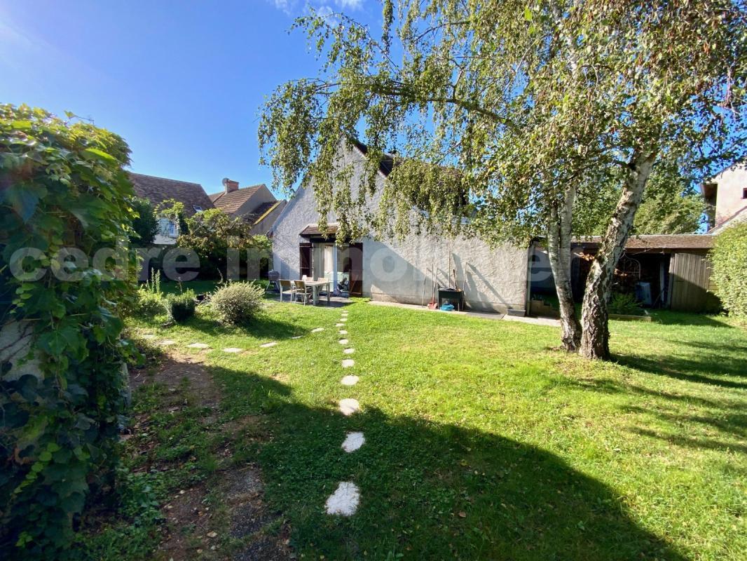 3 bedrooms House in Saint-Hilaire-Saint-Mesmin, France No. 242653