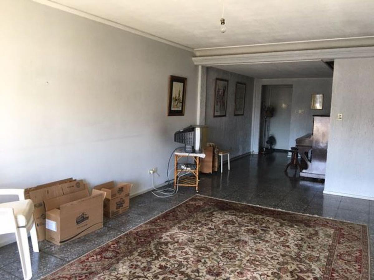 3 bedrooms Apartment in Buenos Aires, Argentina No. 94104