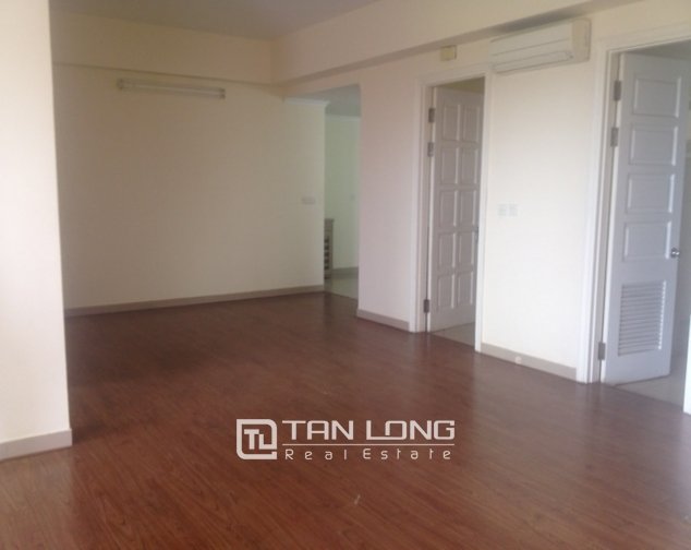 4 bedrooms Apartment in Tay Ho, Vietnam No. 196