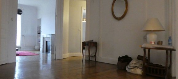 3 chambres Appartement à Charleville-Mézières, France No. 78107 2