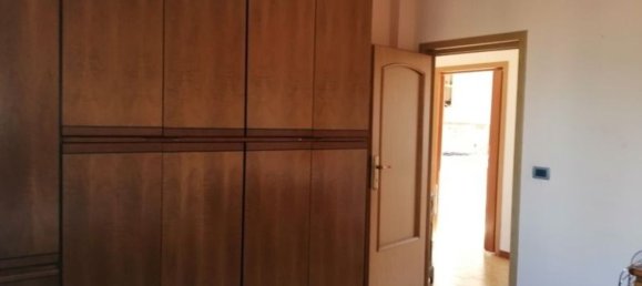 3 bedrooms Apartment in Piacenza, Italy No. 333096 12