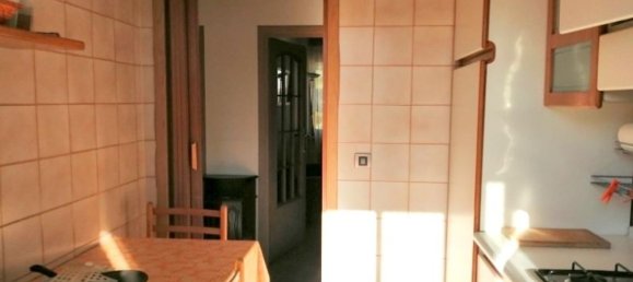 3 bedrooms Apartment in Piacenza, Italy No. 333096 9