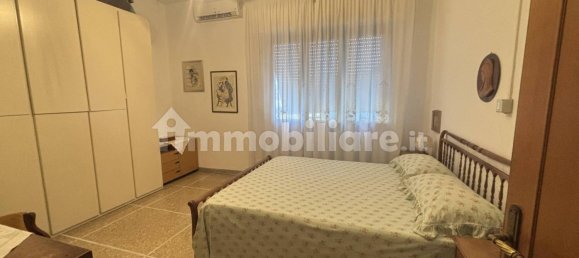 Квартира с 2 спальнями в Кашина, Италия № 303841 15