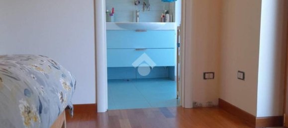 2 bedrooms Penthouse in Rome, Italy No. 267863 3