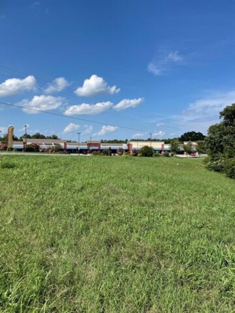 7 bedrooms House in Altavista, USA No. 416405