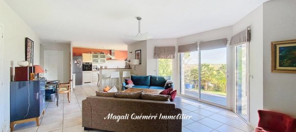 5 Schlafzimmer Haus in Montfort-sur-Meu, France, Nr. 360793 4