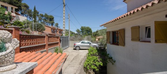 5 bedrooms House in Corbera de Llobregat, Spain No. 27726 3