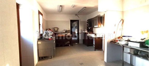 5-Zimmer Gebäude in Gorizia, Italy, Nr. 75086 7