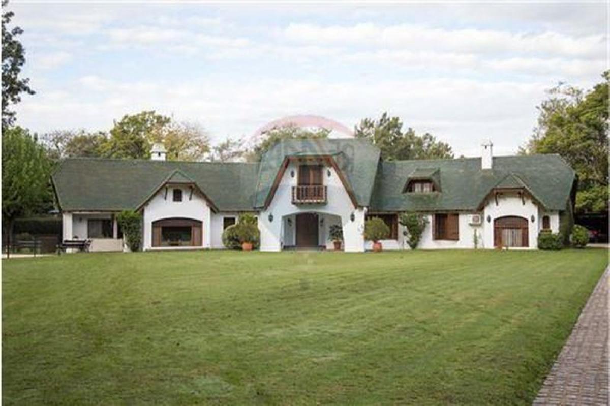 5 bedrooms House in Escobar, Argentina No. 63998