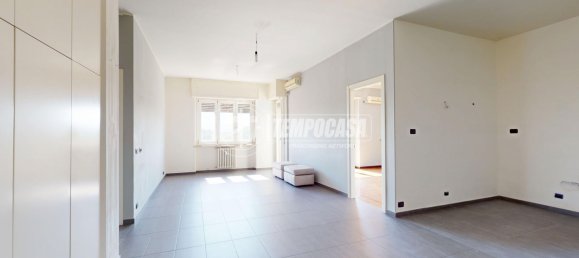 Квартира с 2 спальнями в Монкальери, Италия № 347112 6