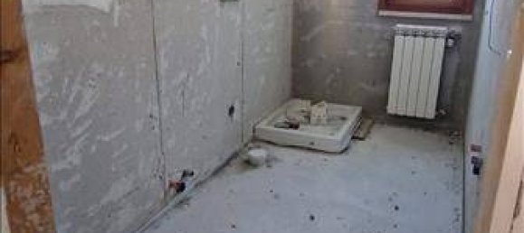 2 Schlafzimmer Wohnung in Monteriggioni, Italy, Nr. 144659 2