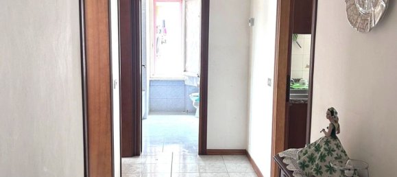 3 rooms Apartment in Perugia, Italy No. 289723 12