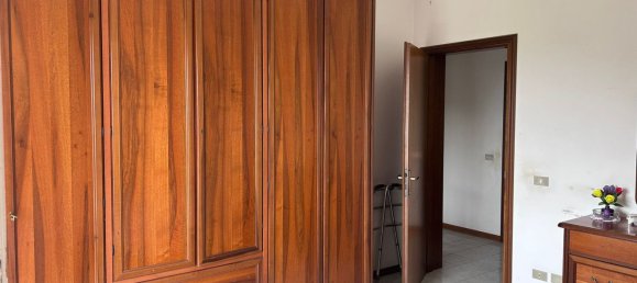 3 rooms Apartment in Perugia, Italy No. 289723 15