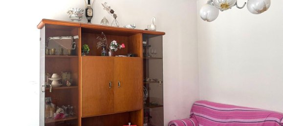 3 rooms Apartment in Perugia, Italy No. 289723 7