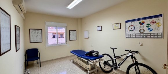 Ático de 3 dormitorios en Estepona, Spain No. 153059 6